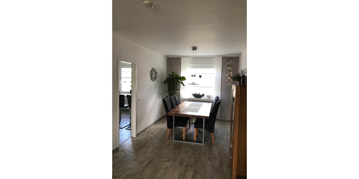 Hochparterre Göttingen Grone - 3 Zimmer, 89 m&sup2;, 205.000&euro; | Angebot:25046429