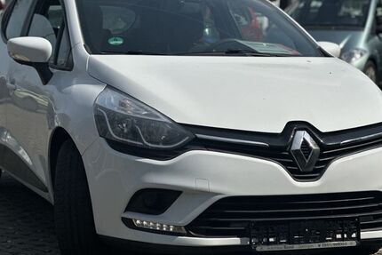 Renault Clio 86.450 km 9.390 &euro; Göttingen 37081