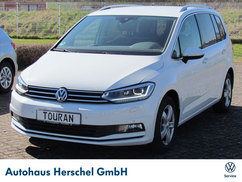 VW Touran 60.000 km 22.980 € Rhumspringe 37434