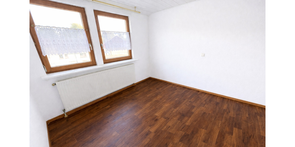 Einfamilienhaus Dransfeld - 4 Zimmer, 107 m&sup2;, 850&euro; | Angebot:25531634