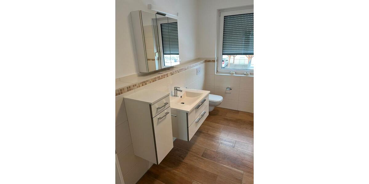 Etagenwohnung Bovenden - 4 Zimmer, 109 m&sup2;, 1.440&euro; | Angebot:26004691