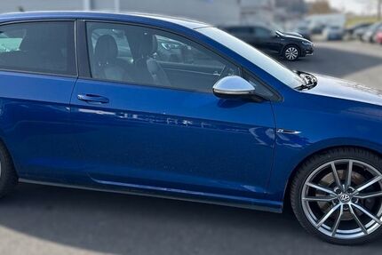 VW Golf 103.950 km 24.890 &euro; Beienrode bei Göttingen 37130