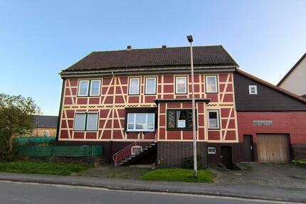 Haus Hattorf am Harz - 9 Zimmer, 236 m&sup2;, 149.000&euro; | Angebot:26338561