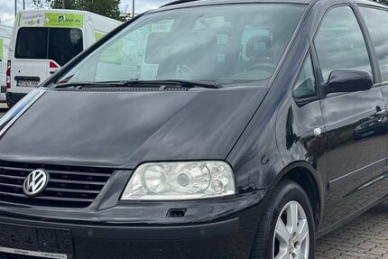 VW Sharan 224.040 km 2.400 € Göttingen 37081