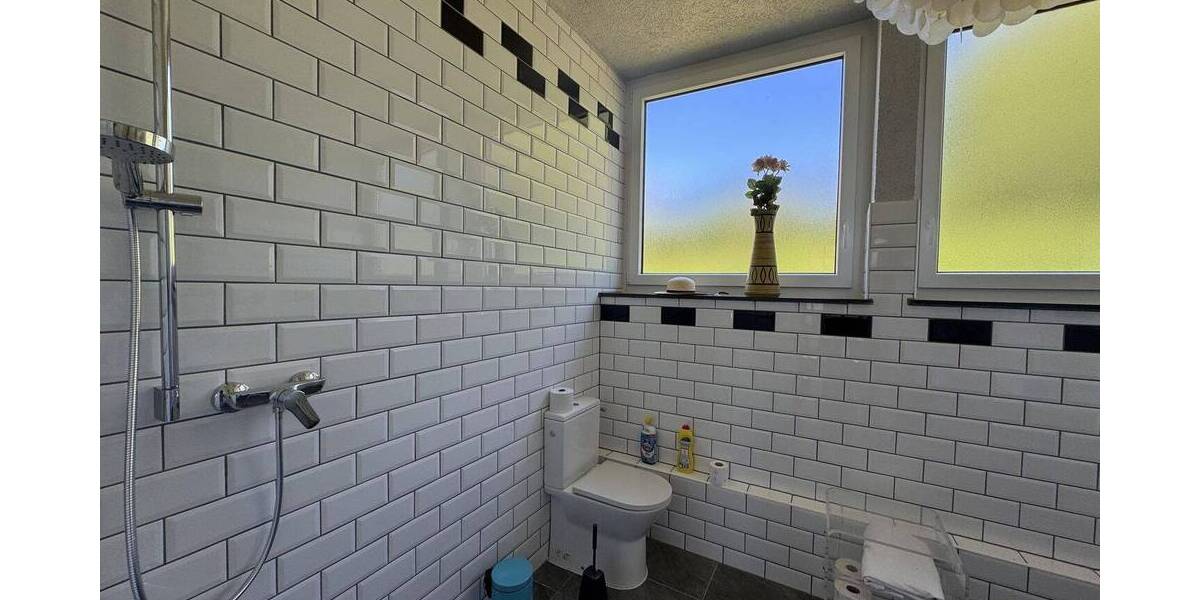 Mehrfamilienhaus, Wohnhaus Kalefeld - 8 Zimmer, 150 m&sup2;, 350.000&euro; | Angebot:26118112