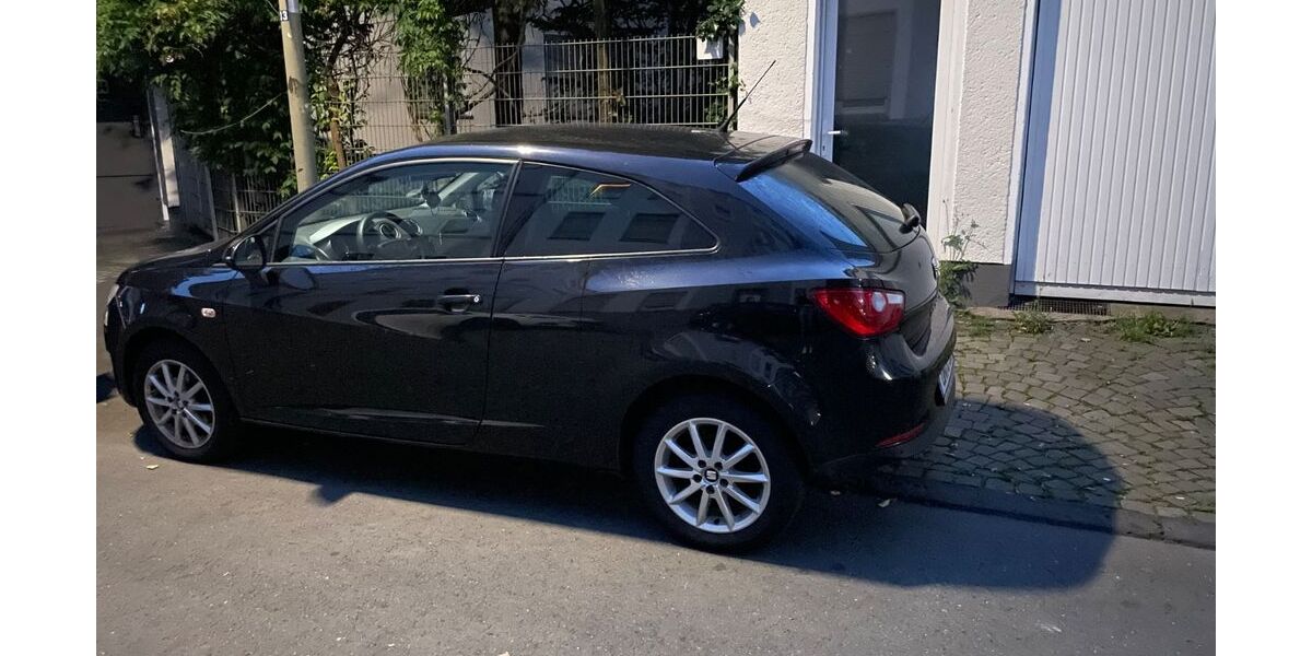 Seat Ibiza 212.157 km 2.000 &euro; Göttingen 37077