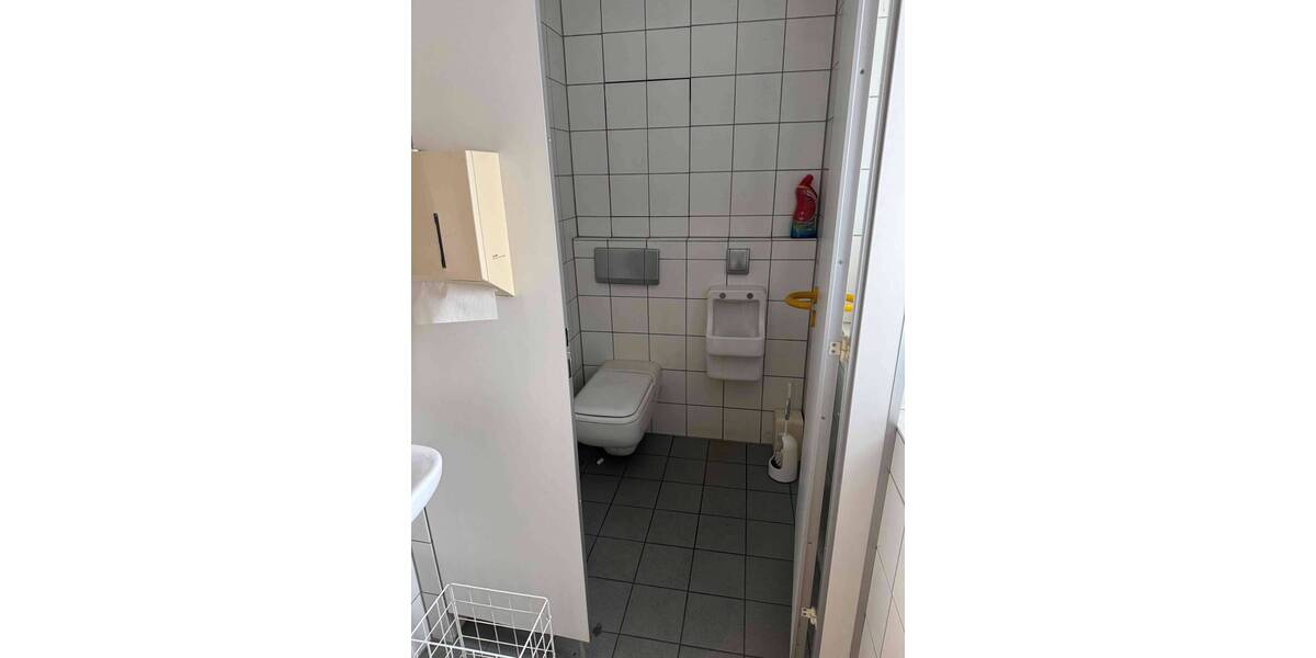 Gewerbeobjekt Göttingen Weststadt - 4 Zimmer, 120 m&sup2;, 800&euro; | Angebot:20953152