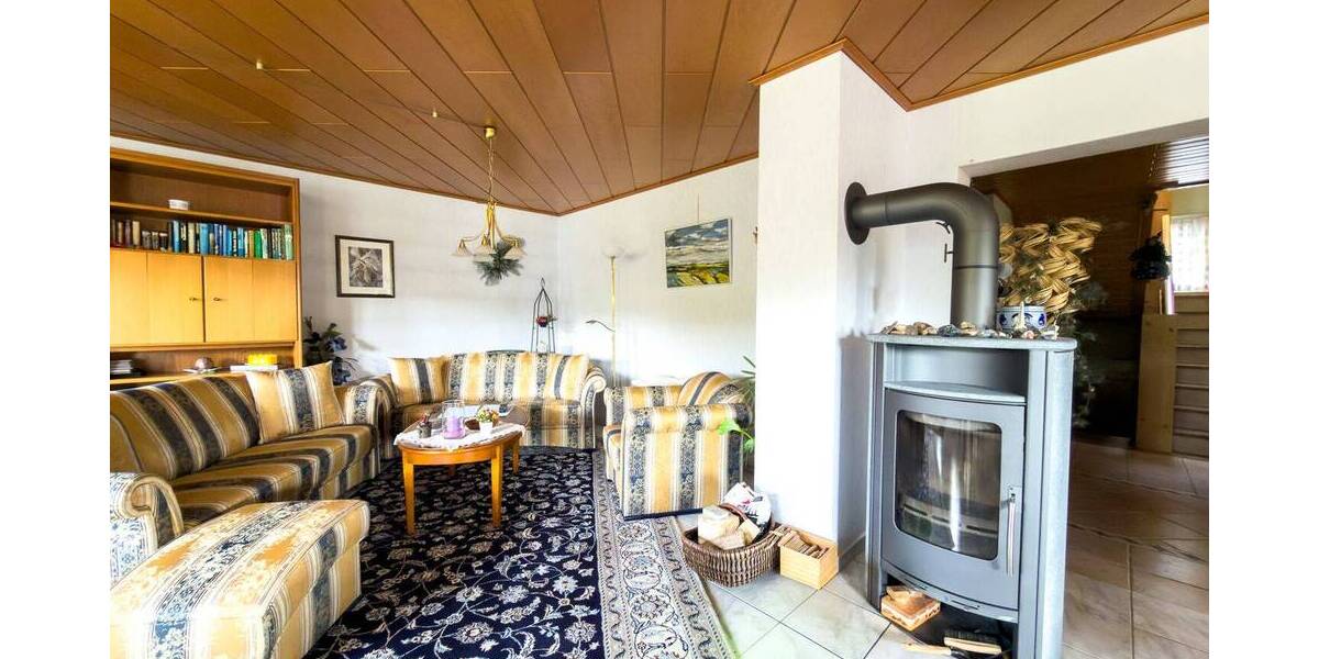 Einfamilienhaus Witzenhausen Dohrenbach - 6 Zimmer, 323 m&sup2;, 479.000&euro; | Angebot:26696910