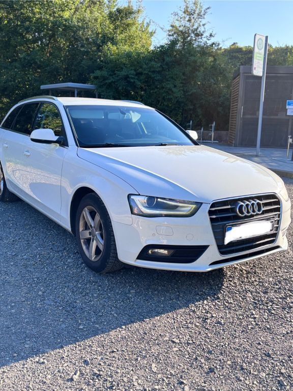 Audi A4 380.000 km 6.900 € Adelebsen 37139