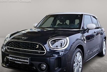 Mini Cooper SE Countryman 52.116 km 27.801 &euro; Göttingen 37081