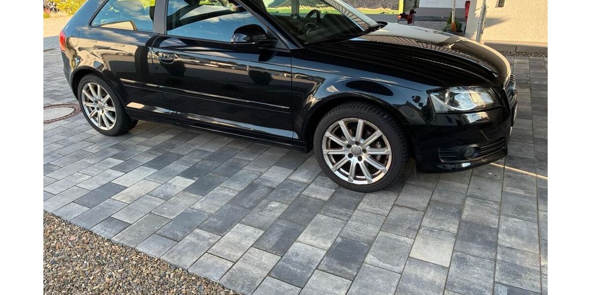 Audi A3 190.000 km 4.100 &euro; Lenglern 37120