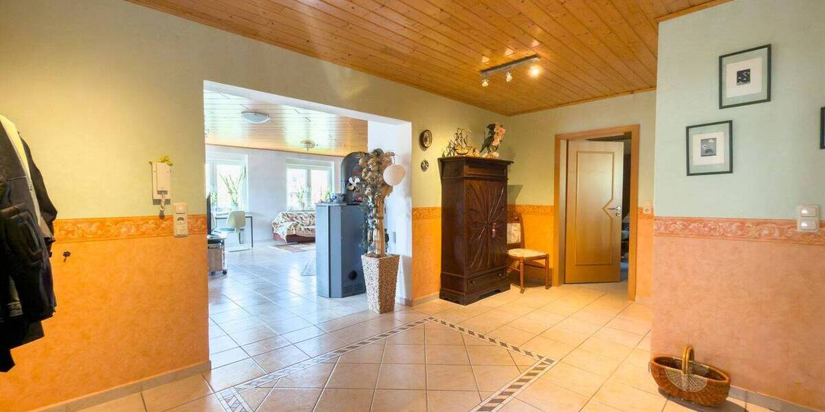 Einfamilienhaus Witzenhausen Dohrenbach - 6 Zimmer, 323 m&sup2;, 479.000&euro; | Angebot:26696910