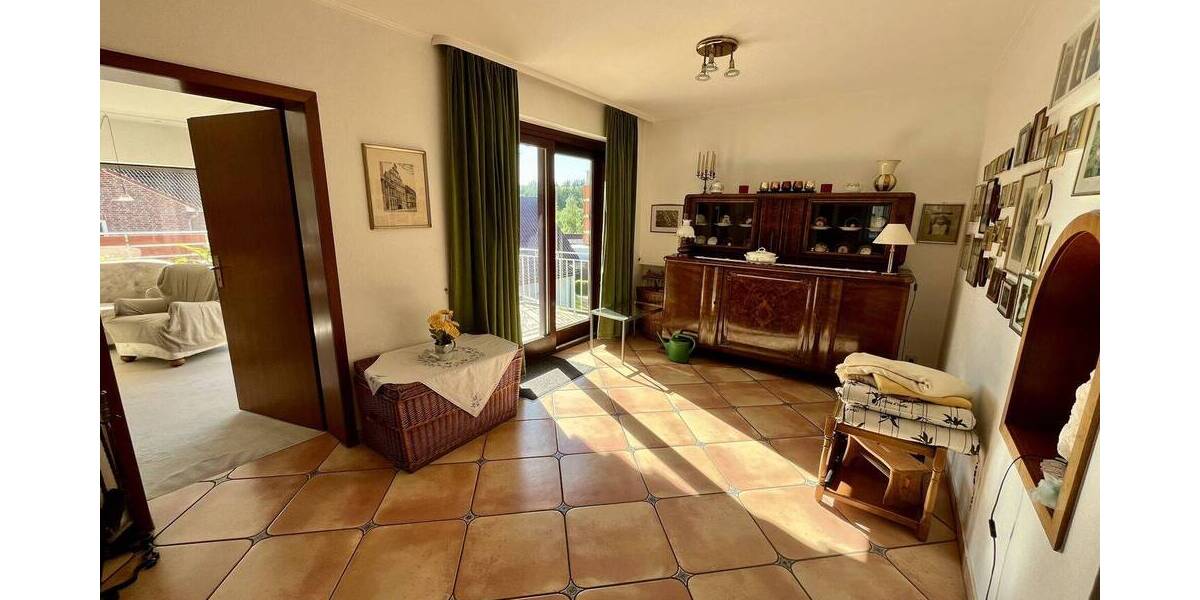 Einfamilienhaus Uslar - 9 Zimmer, 276 m&sup2;, 320.000&euro; | Angebot:26912928