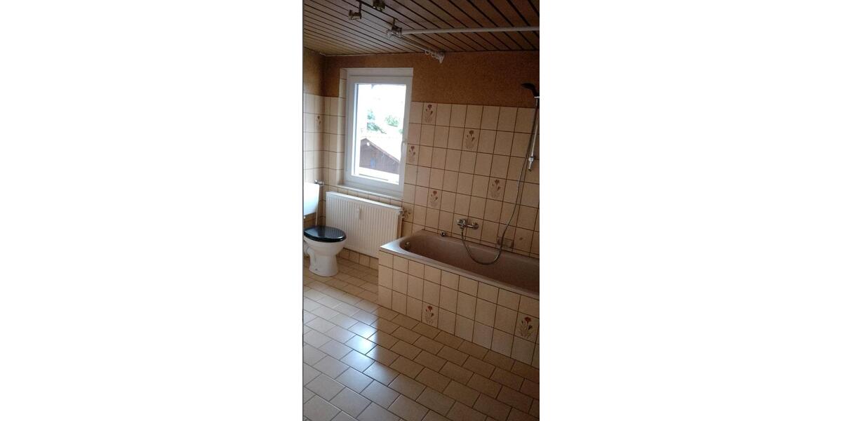 Etagenwohnung Gieboldehausen - 5 Zimmer, 110 m&sup2;, 1.050&euro; | Angebot:26465185