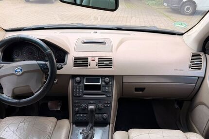 Volvo XC90 319.000 km 2.700 &euro; Göttingen 37081