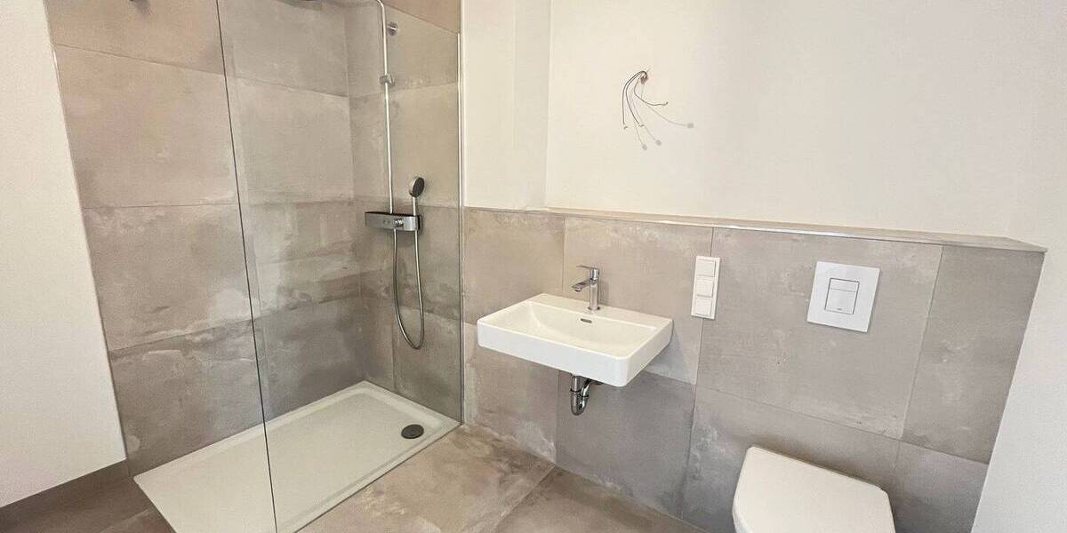 Etagenwohnung Göttingen Weende - 3 Zimmer, 80 m&sup2;, 1.370&euro; | Angebot:26470822