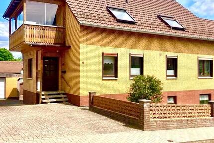 Haus Gieboldehausen - 6 Zimmer, 176 m&sup2;, 280.000&euro; | Angebot:26719271