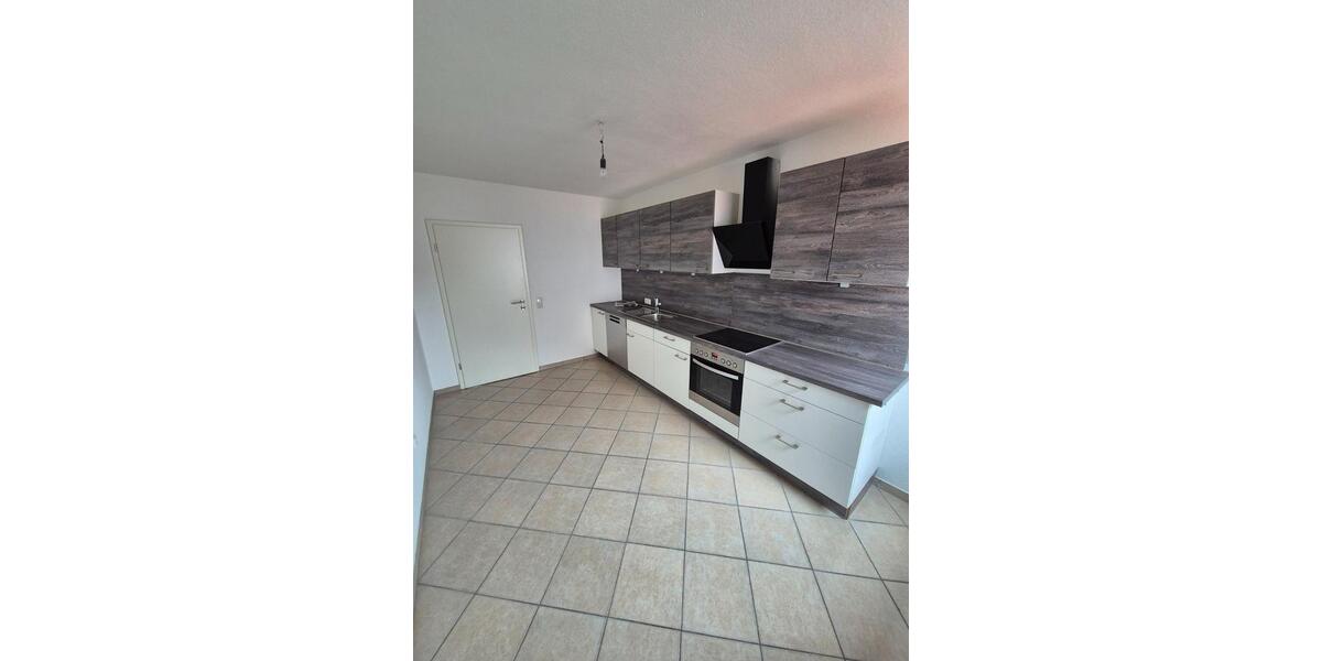 Etagenwohnung Hardegsen - 3 Zimmer, 95 m&sup2;, 855&euro; | Angebot:26375686