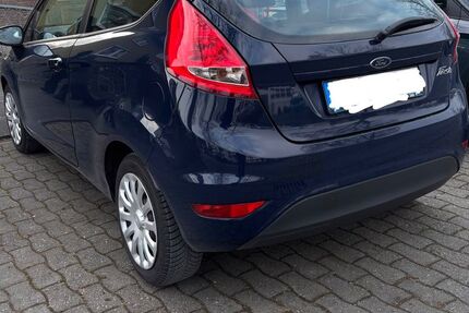 Ford Fiesta 50.299 km 4.000 &euro; Göttingen 37077