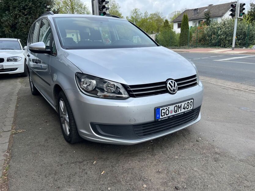 VW Touran 231.717 km 4.900 € Göttingen 37081
