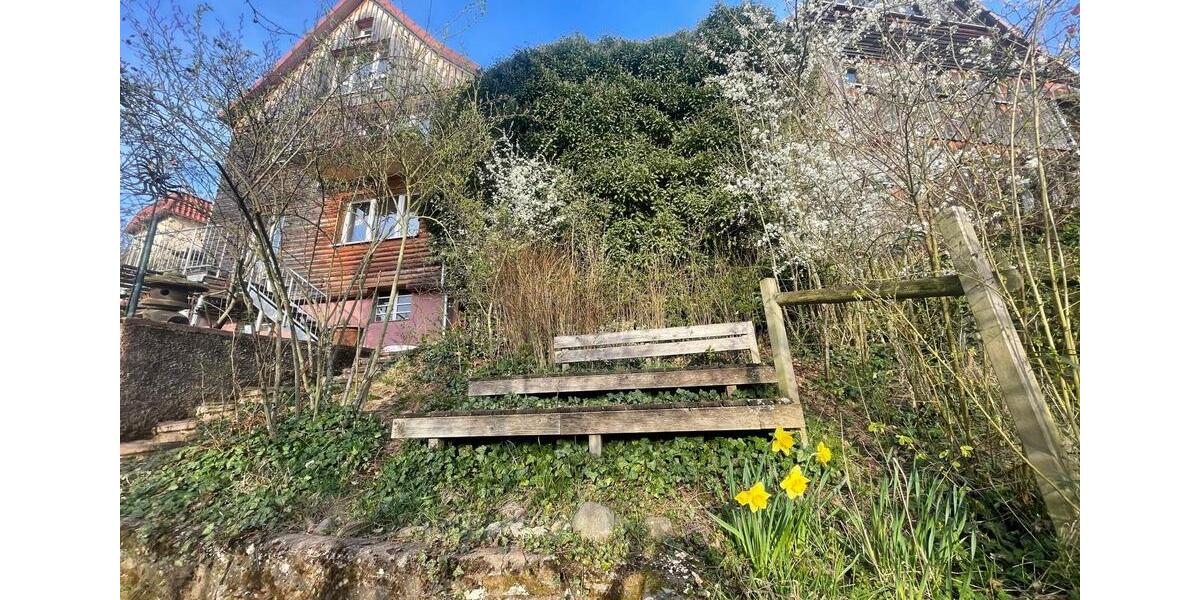 Einfamilienhaus Gleichen - 12 Zimmer, 220 m&sup2;, 330.000&euro; | Angebot:26726147
