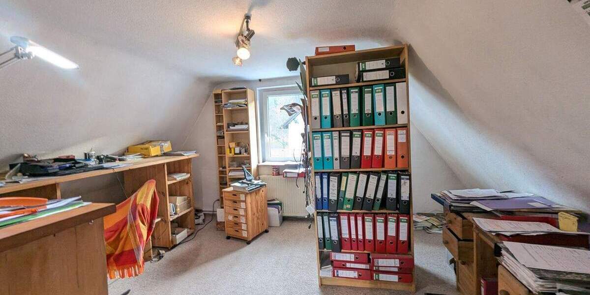 Ein starker Anfang ist gemacht - Wohnhaus in Ortsrandlage mit Natur vor der Tür 5 zimmer