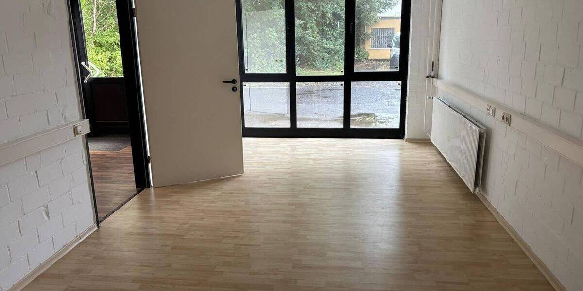 Gewerbeobjekt Göttingen Elliehausen / Esebeck - 2.230&euro; | Angebot:22702800