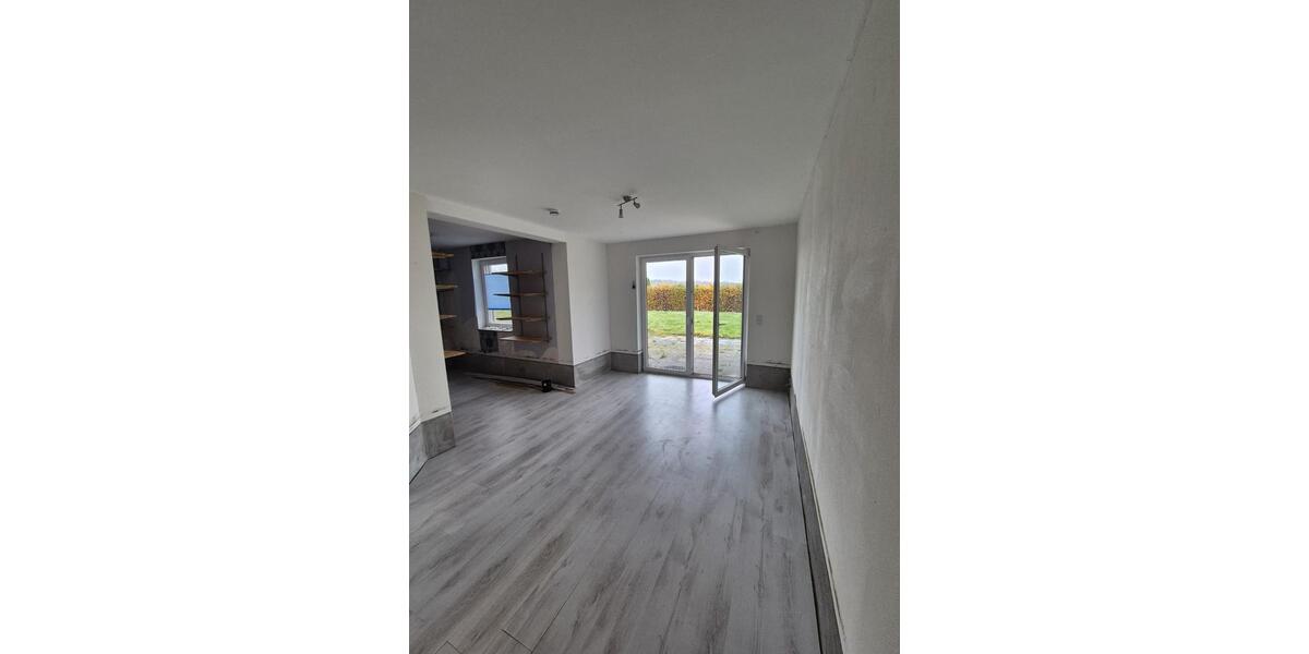 Einfamilienhaus Adelebsen - 6 Zimmer, 223 m&sup2;, 395.000&euro; | Angebot:26049180