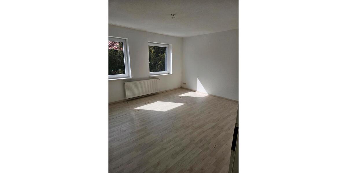 Mehrfamilienhaus, Wohnhaus Rosdorf - 8 Zimmer, 163 m&sup2;, 495.000&euro; | Angebot:26885396
