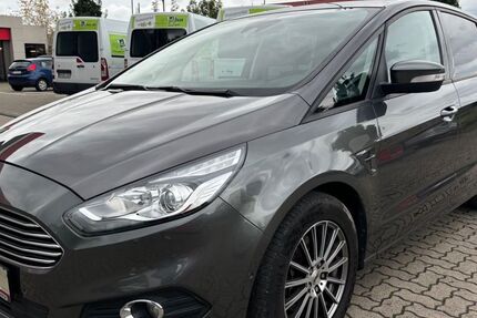 Ford S-Max 89.905 km 16.900 € Göttingen 37081