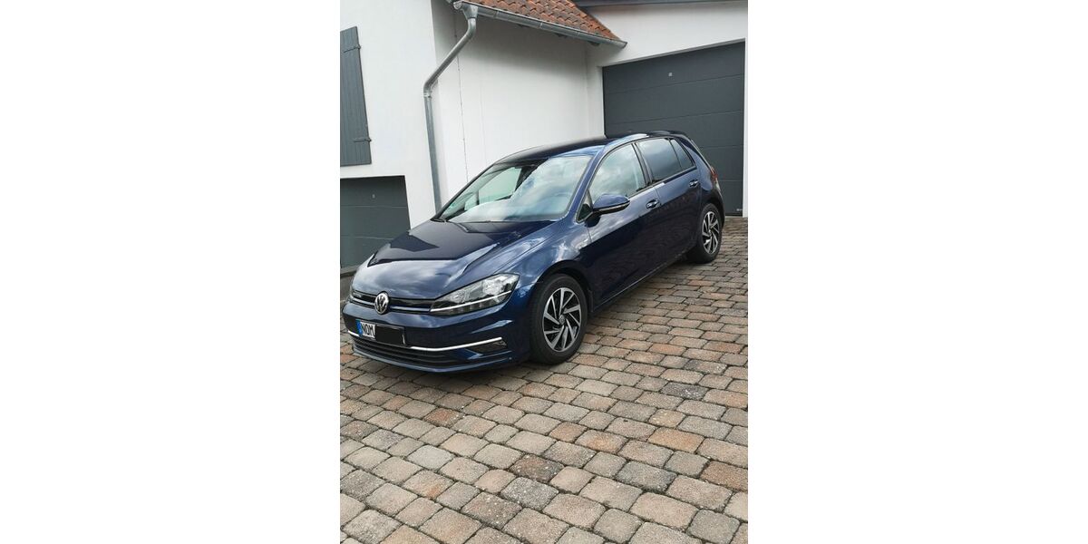 VW Golf 72.648 km 15.700 &euro; Hardegsen 37181