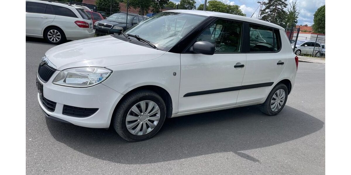 Skoda Fabia 180.699 km 2.500 &euro; Göttingen 37079