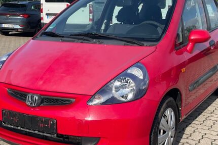 Honda Jazz 178.781 km 990 € Göttingen 37081