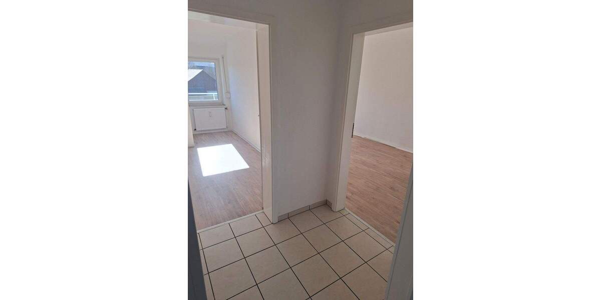 Etagenwohnung Bovenden Harste - 3 Zimmer, 88 m&sup2;, 205.000&euro; | Angebot:25611662