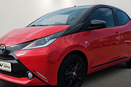 Toyota Aygo (X) 91.390 km 7.950 &euro; Göttingen 37077
