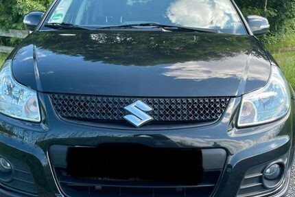 Suzuki SX4 65.000 km 6.550 &euro; Northeim 37154