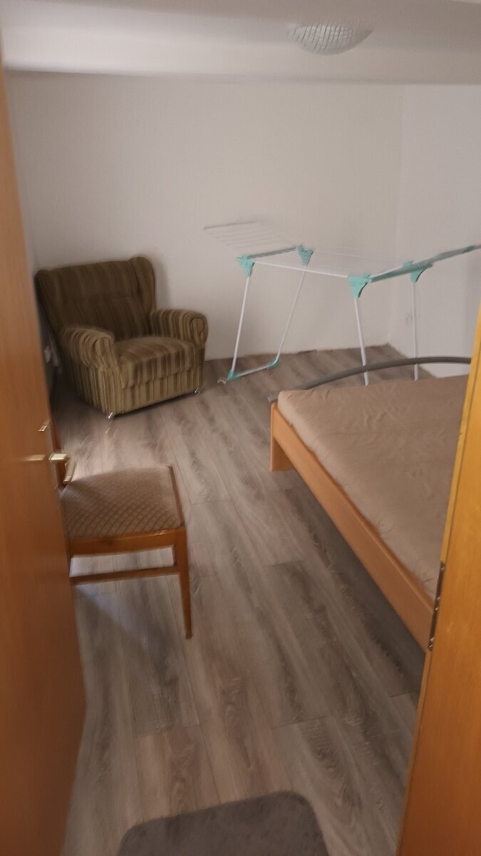 Wesertal-OT, Zweifamilienhaus + Gewerbe 10 zimmer