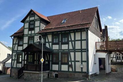 Wohnung Witzenhausen - 9 Zimmer, 130 m&sup2;, 145.000&euro; | Angebot:27429732