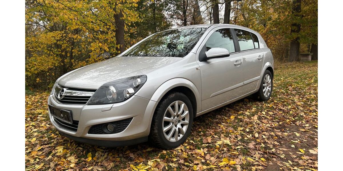 Opel Astra 147.000 km 3.900 &euro; Germershausen 37434