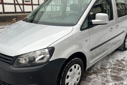 VW Caddy 297.942 km 5.990 € Bovenden 37120