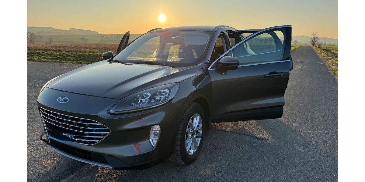 Ford Kuga 63.500 km 22.500 &euro; Moringen 37186