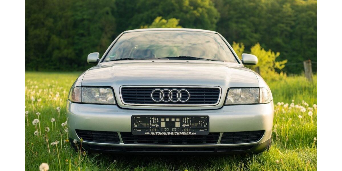 Audi A4 176.000 km 2.500 &euro; Bovenden 37120
