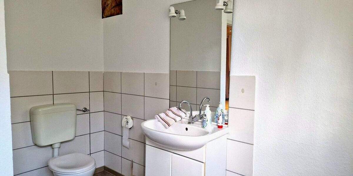 Einfamilienhaus Bad Sooden-Allendorf Allendorf - 6 Zimmer, 200 m&sup2;, 239.000&euro; | Angebot:25389357