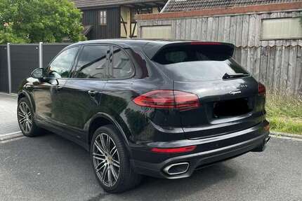 Porsche Cayenne 137.000 km 35.900 € Rosdorf 37124