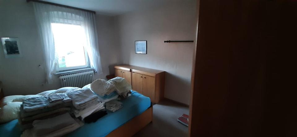 Einfamilienhaus Hattorf am Harz - 8 Zimmer, 200 m&sup2;, 180.000&euro; | Angebot:26292955