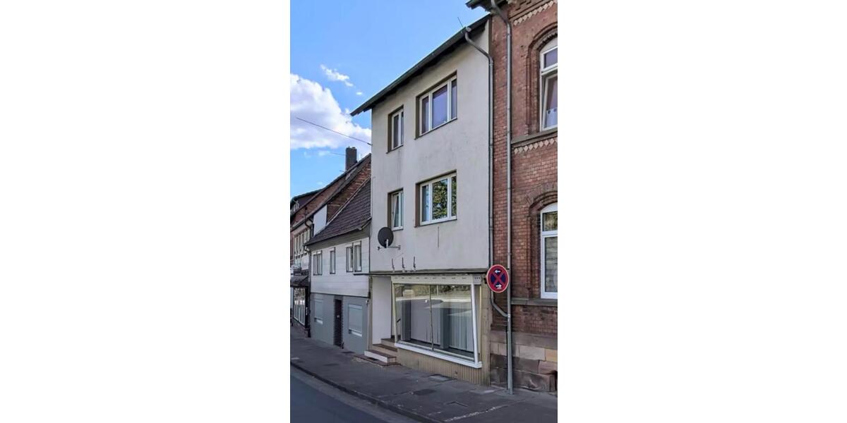 Mehrfamilienhaus, Wohnhaus Uslar - 9 Zimmer, 150 m&sup2;, 188.000&euro; | Angebot:25637851