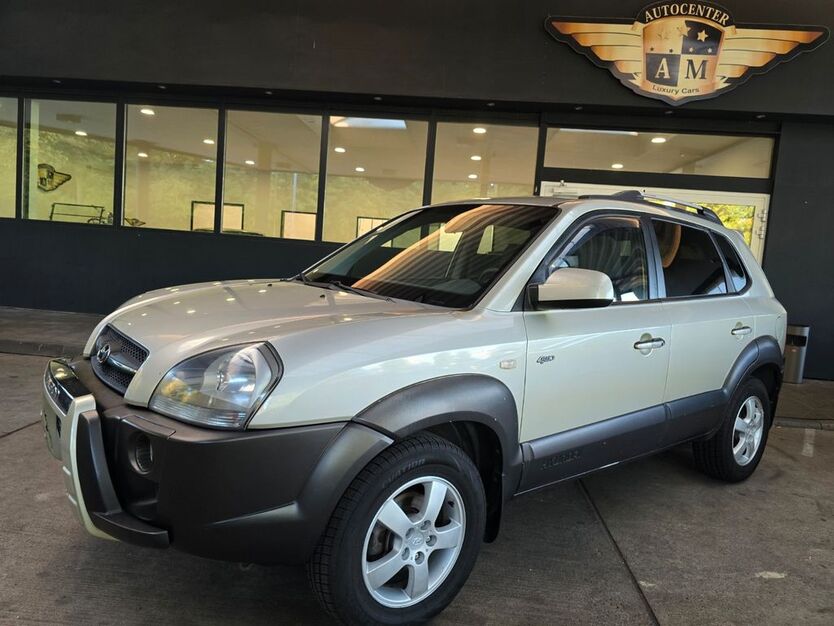 Hyundai TUCSON 320.000 km 2.950 € Göttingen 37081