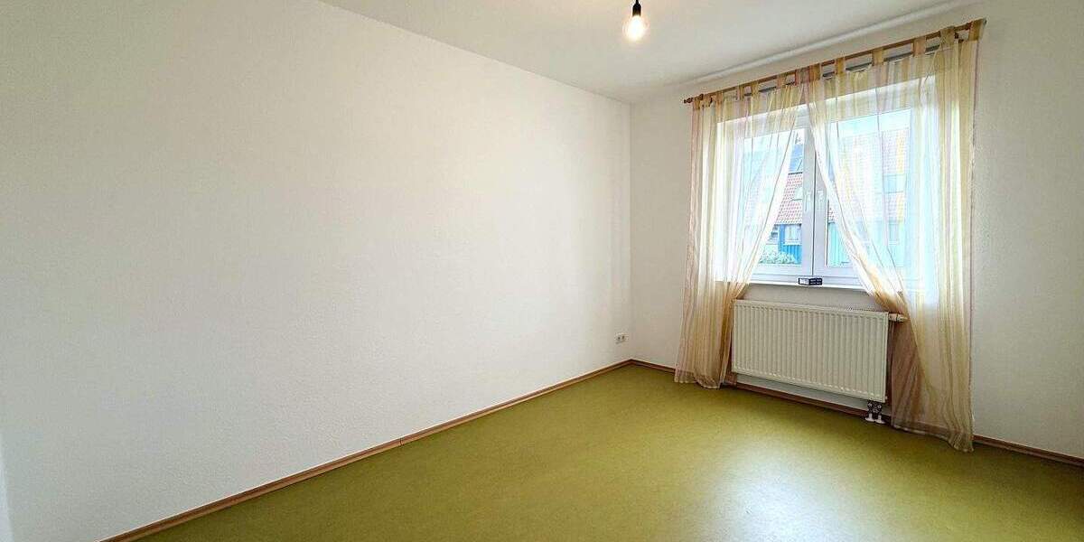 Etagenwohnung Göttingen Geismar - 4 Zimmer, 95 m&sup2;, 1.190&euro; | Angebot:25666604