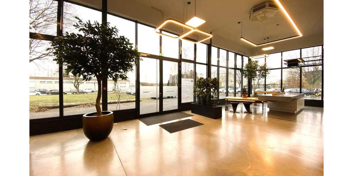 Exklusive, möblierte Bürofläche - Teilbar! 3 zimmer