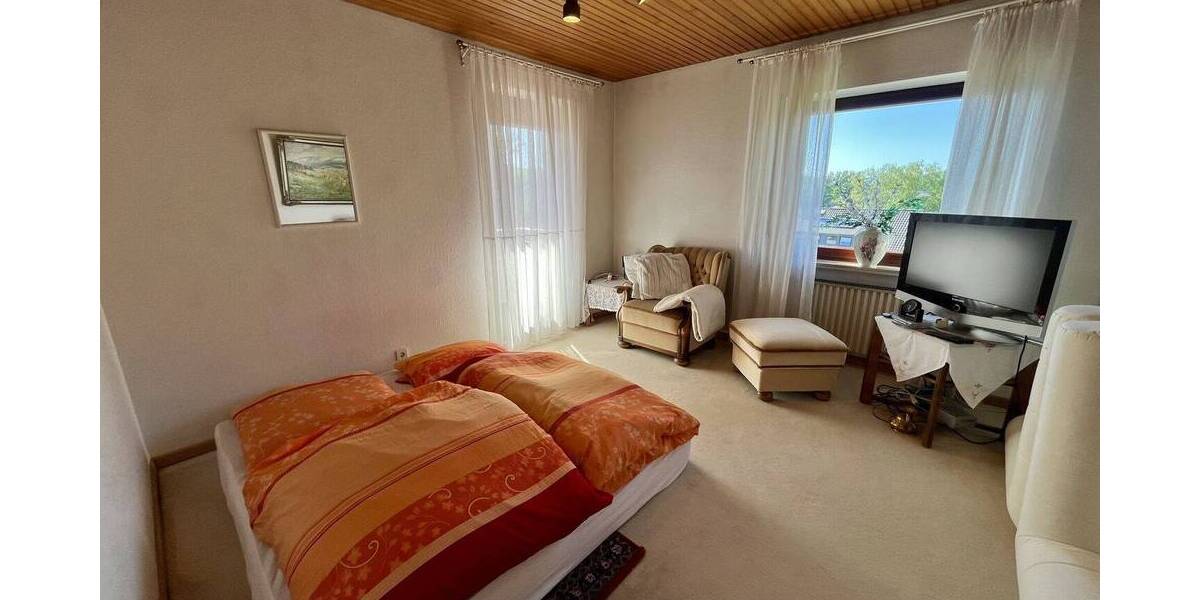 Einfamilienhaus Uslar - 9 Zimmer, 276 m&sup2;, 320.000&euro; | Angebot:26912928